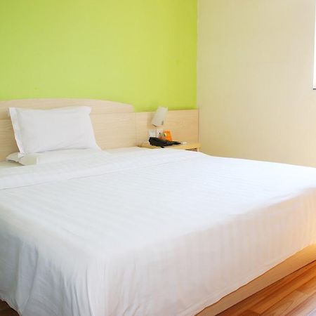 7Days Inn Guiyang Baiyun Platinum Exterior photo